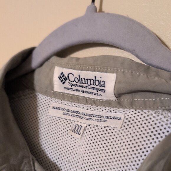 COLUMBIA Sportswear PFG Short Sleeve Gray Vented Fishing Shirt Size XXL - Picture 2 of 8